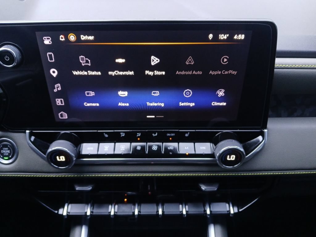 Used 2024 Chevrolet Colorado ZR2 AWD/4WD image 8