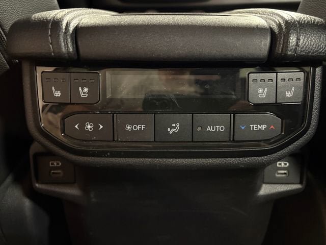 Certified 2025 Toyota Grand Highlander AWD image 28