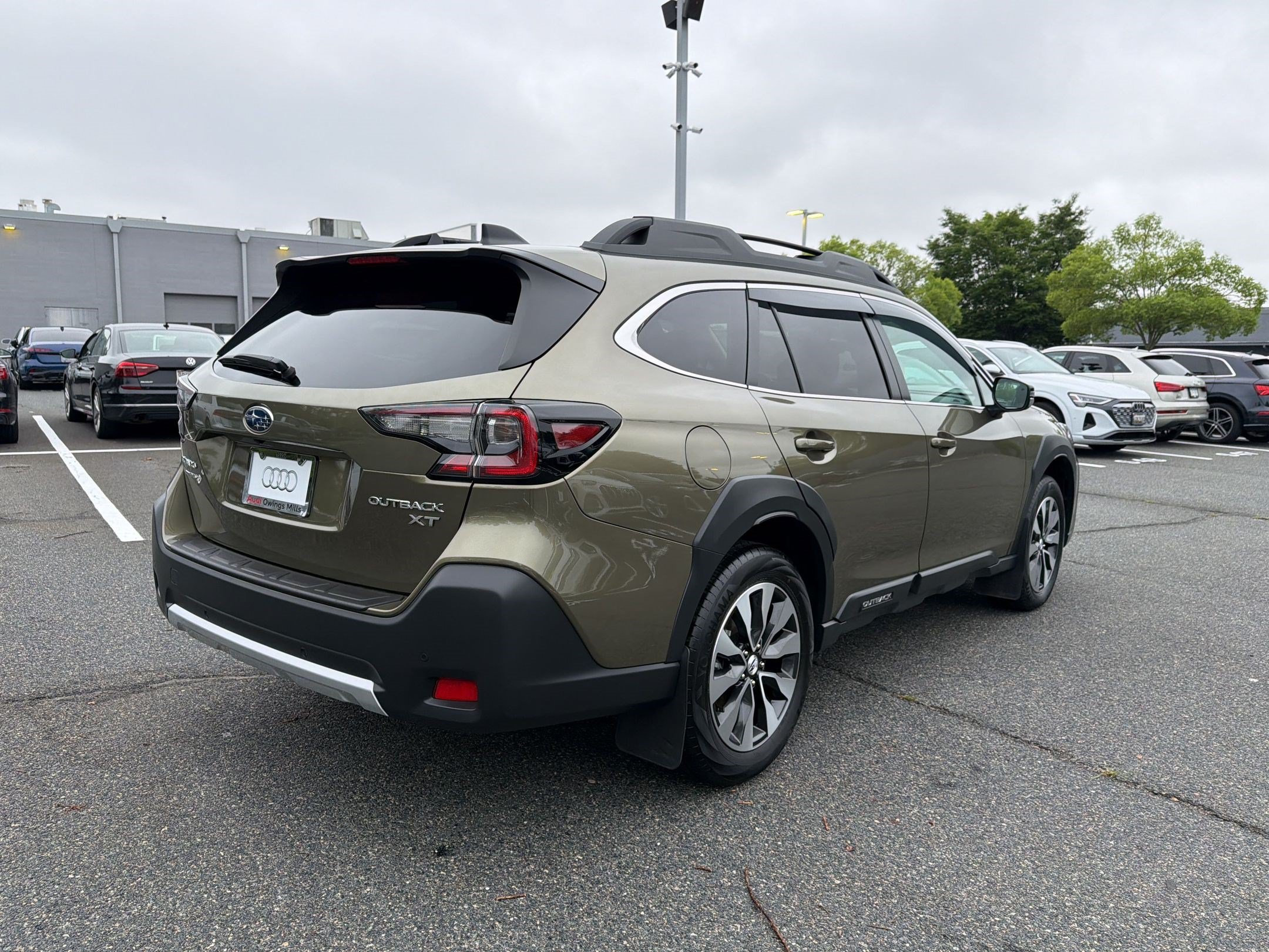 Used 2024 Subaru Outback Limited XT AWD/4WD image 9