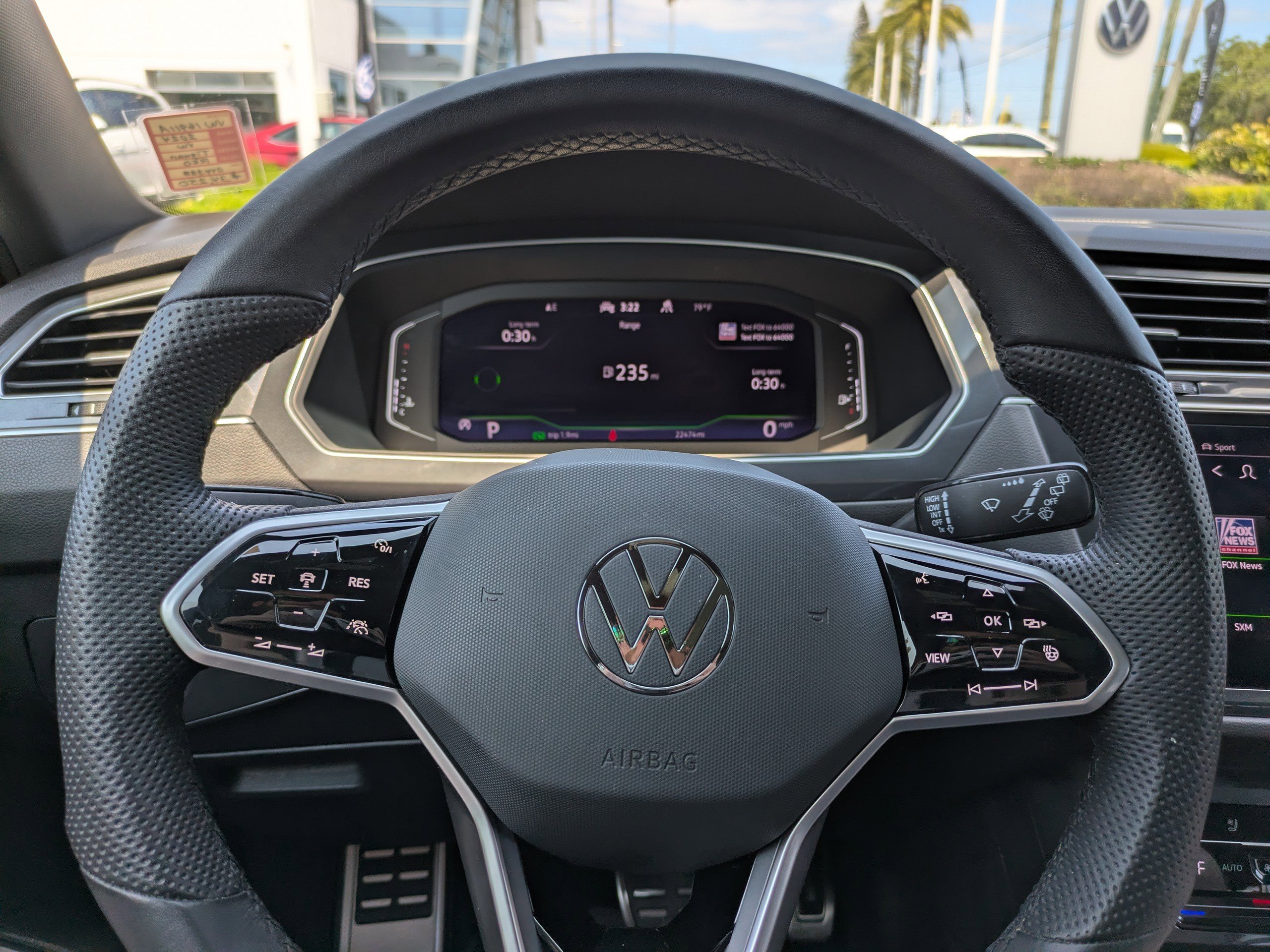 Certified 2024 Volkswagen Tiguan SEL R-Line AWD/4WD image 29