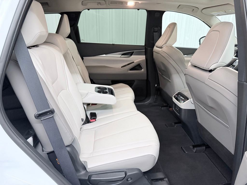 Certified 2026 INFINITI QX60 Luxe w/ Cargo Package image 37