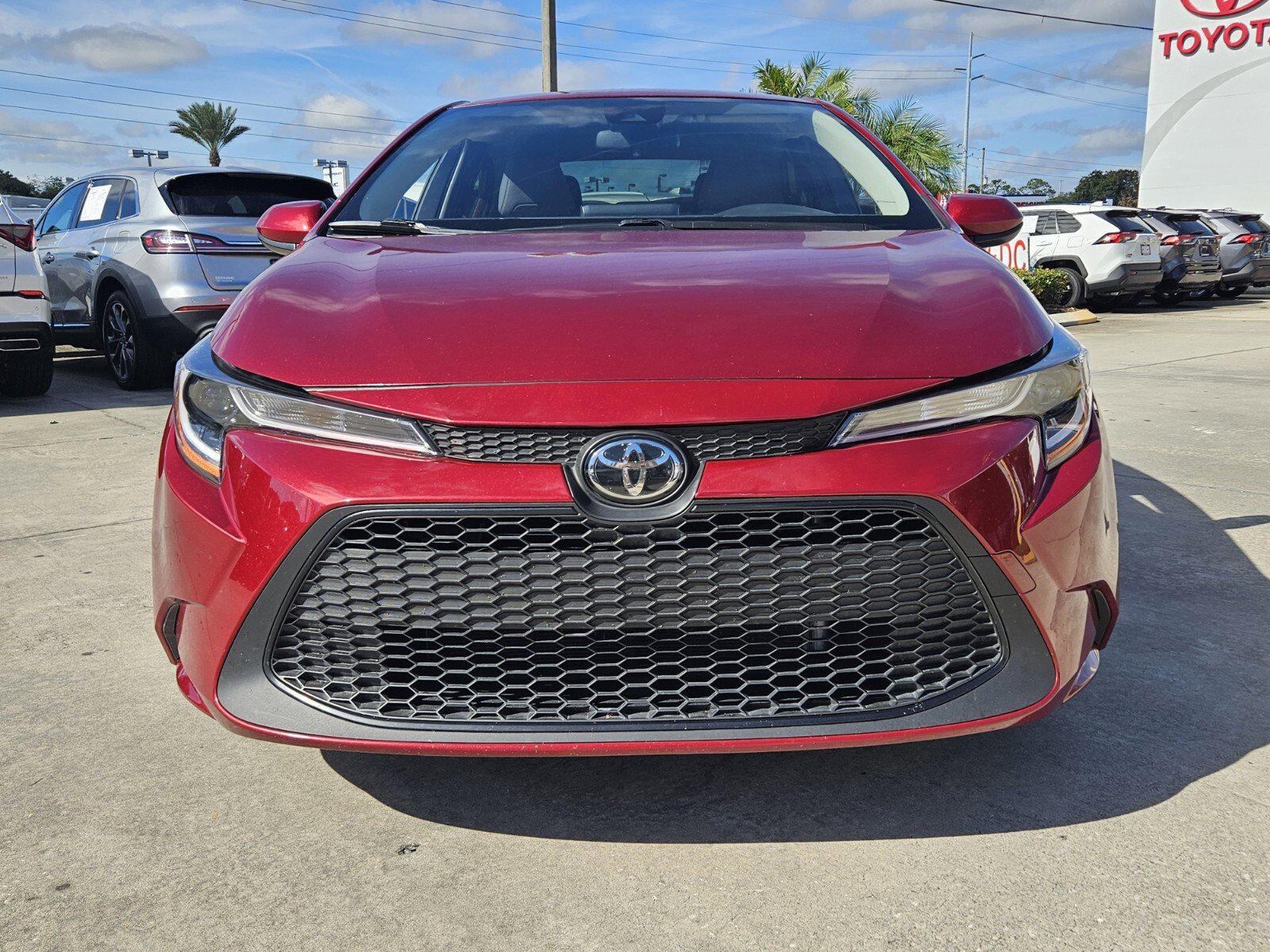 Certified 2022 Toyota Corolla LE image 2