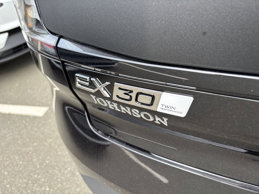 New 2026 Volvo EX30 Cross Country Ultra image 6