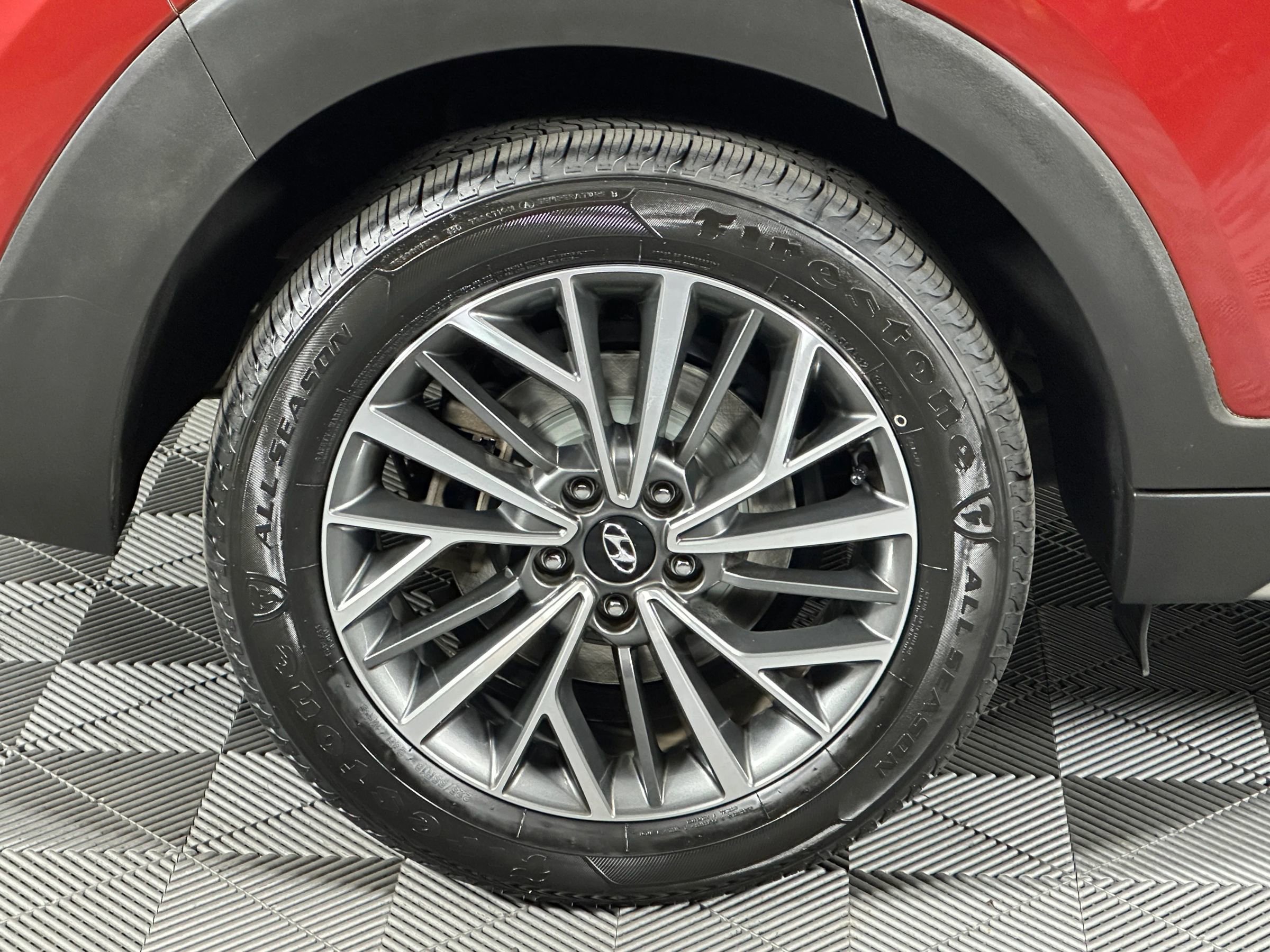 Used 2019 Hyundai Tucson Limited AWD/4WD image 15