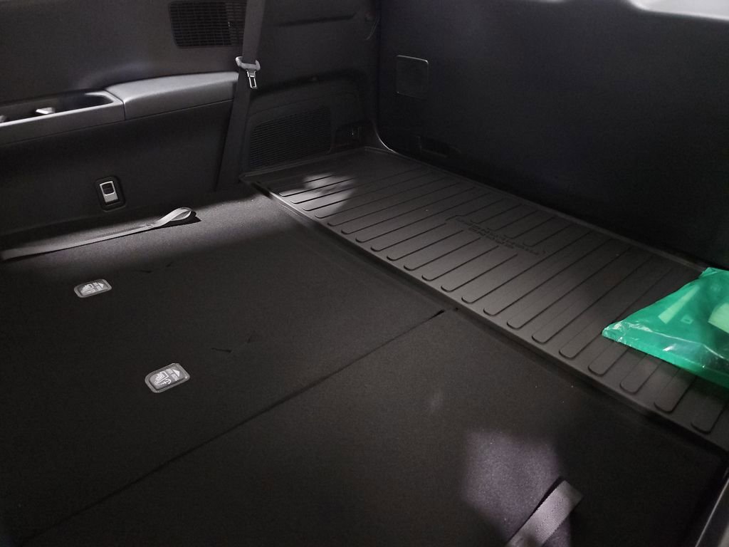 New 2026 Toyota Grand Highlander Platinum image 25