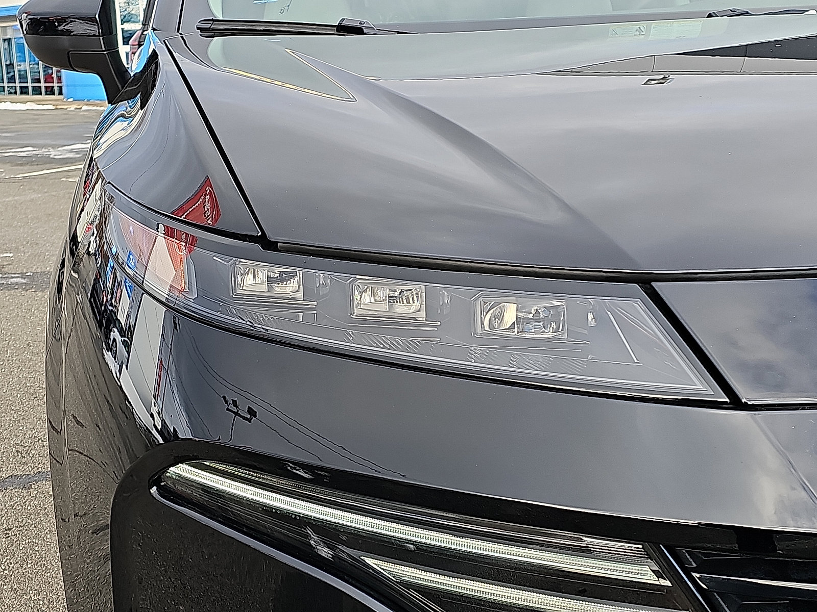 Certified 2025 Nissan Murano SV AWD/4WD image 10