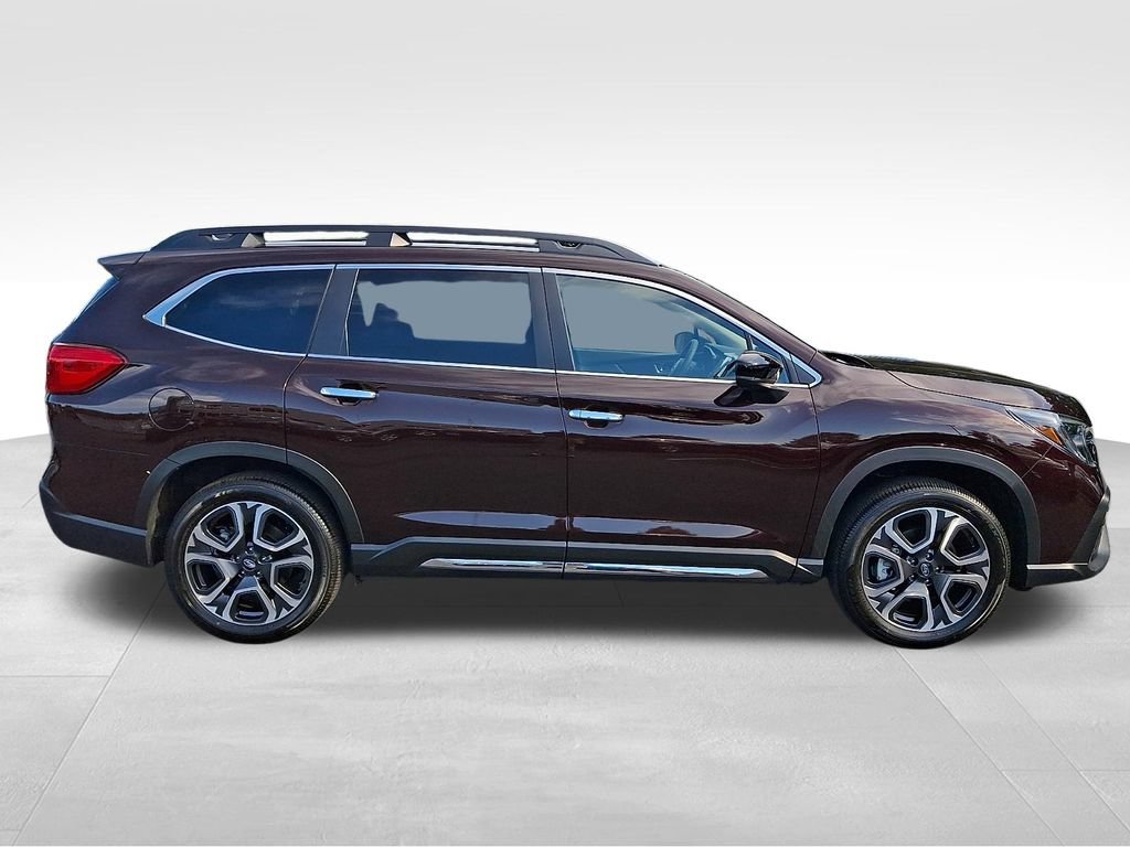 Used 2026 Subaru Ascent Touring AWD/4WD image 7