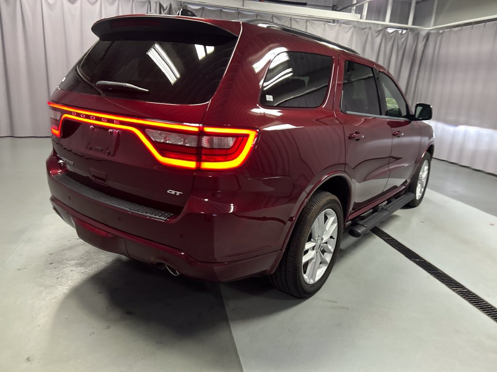 Used 2025 Dodge Durango GT AWD/4WD image 7