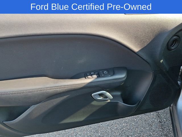 Used 2017 Dodge Challenger SXT w/ Blacktop Package RWD image 14