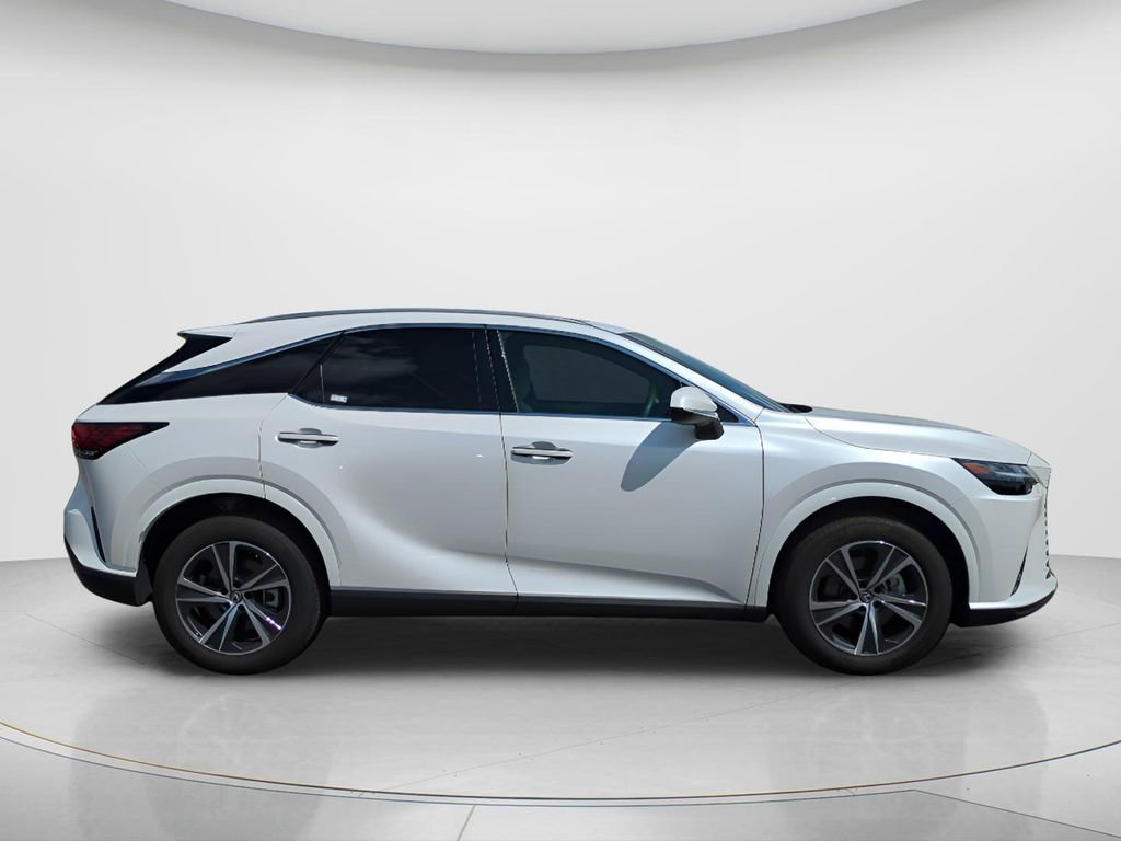 Used 2023 Lexus RX 350 Premium w/ Cold Area Package FWD image 4