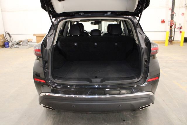 Used 2023 Nissan Murano SV image 13