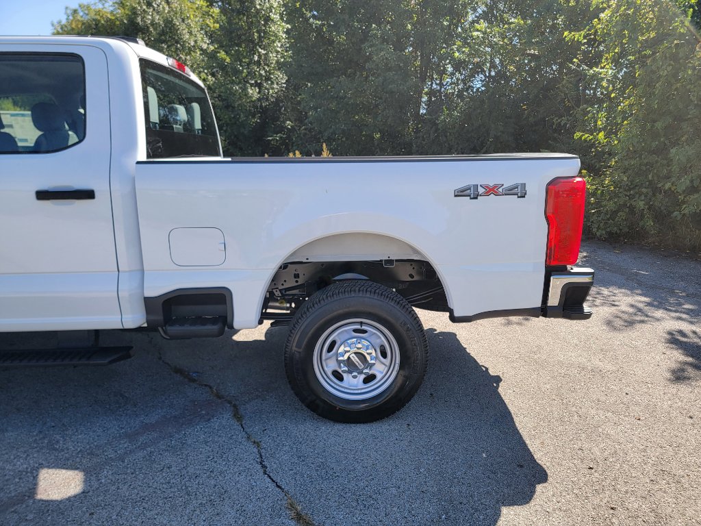 New 2026 Ford F250 XL image 6