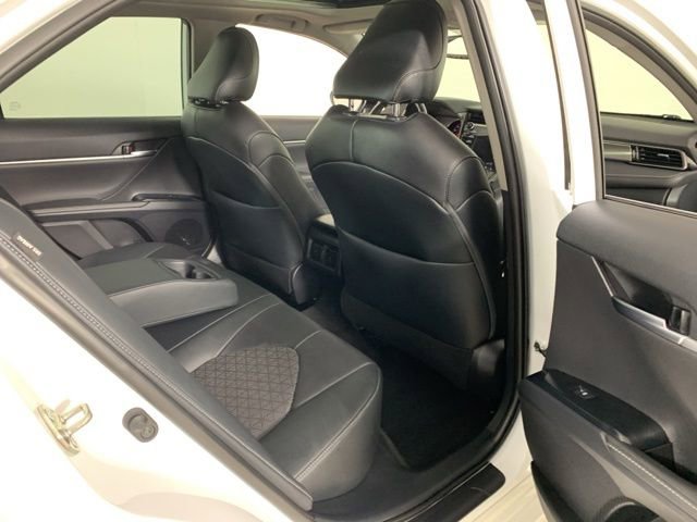 Used 2019 Toyota Camry XSE image 35