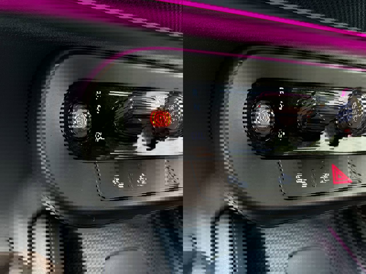 Used 2025 MINI Cooper Countryman S w/ Comfort Package Max image 21