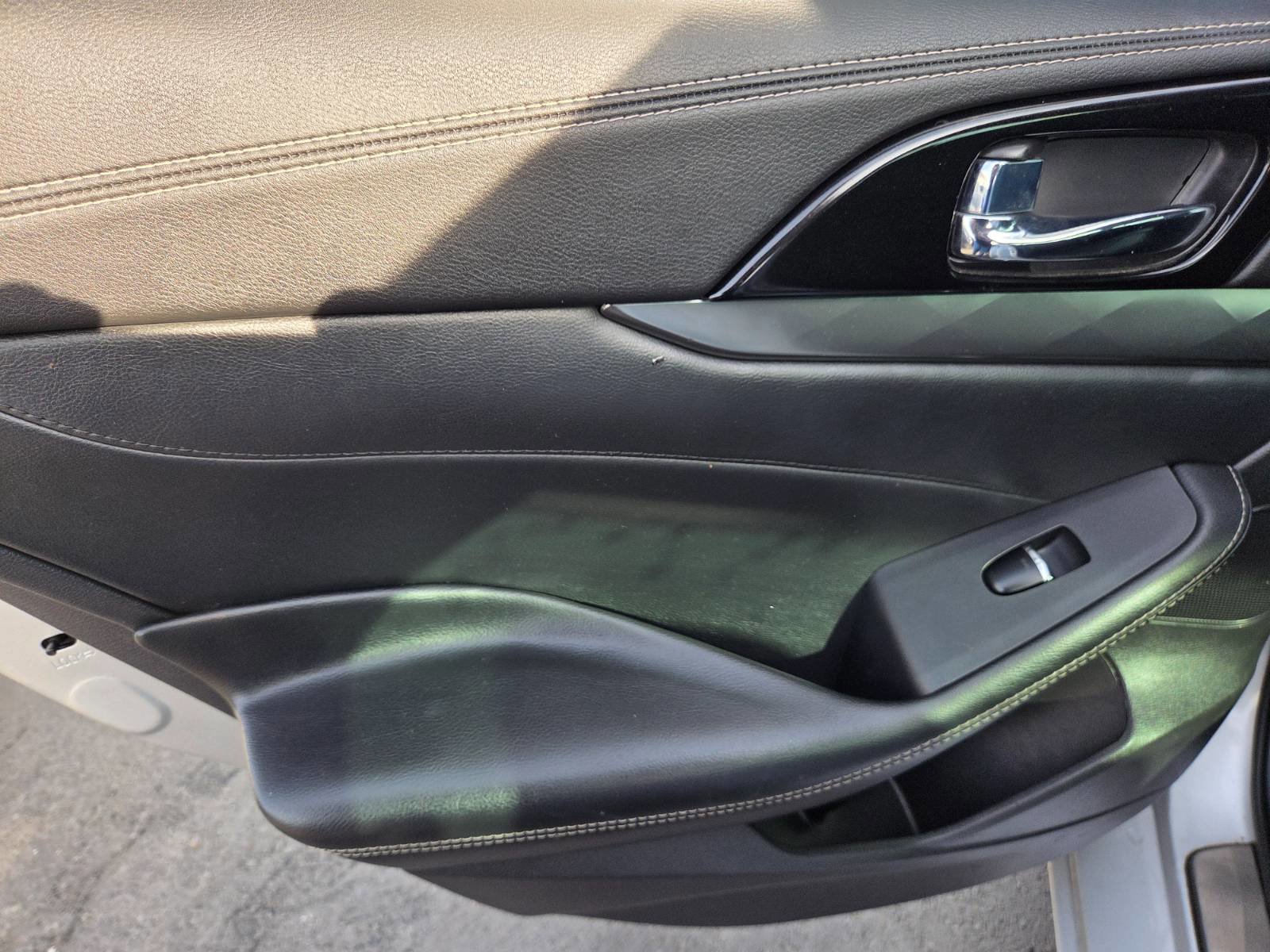 Used 2020 Nissan Maxima 3.5 SV w/ Floor Mat Group image 9