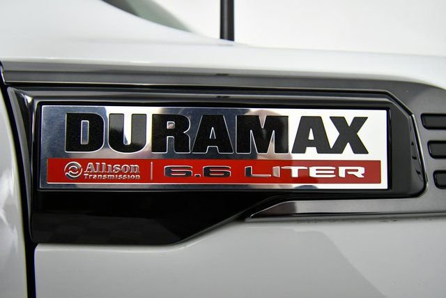 Used 2025 GMC Sierra 2500 AT4 w/ AT4 Premium Plus Package image 18