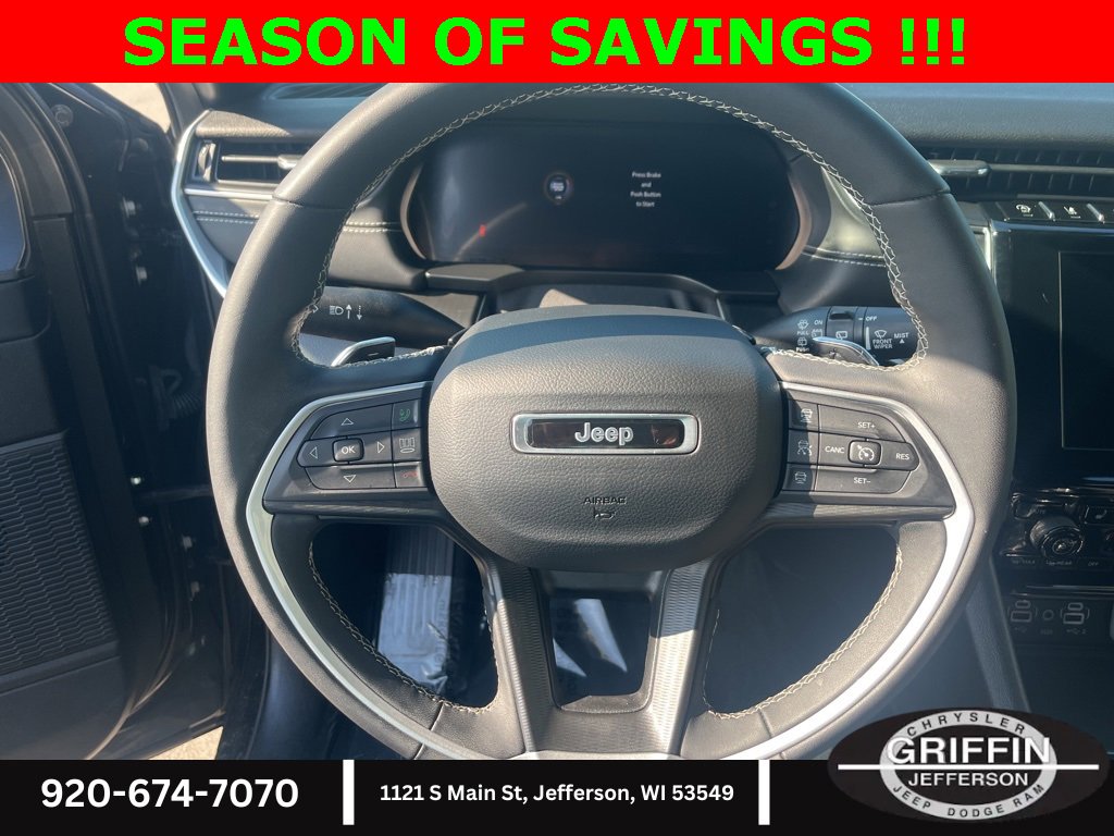 Used 2023 Jeep Grand Cherokee L Laredo image 8