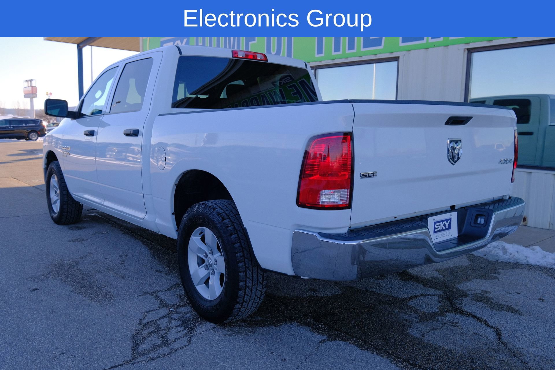 Used 2023 RAM 1500 Classic SLT w/ Electronics Group image 6