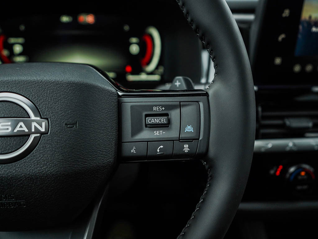 New 2026 Nissan Pathfinder SL w/ SL Premium Package AWD/4WD image 23