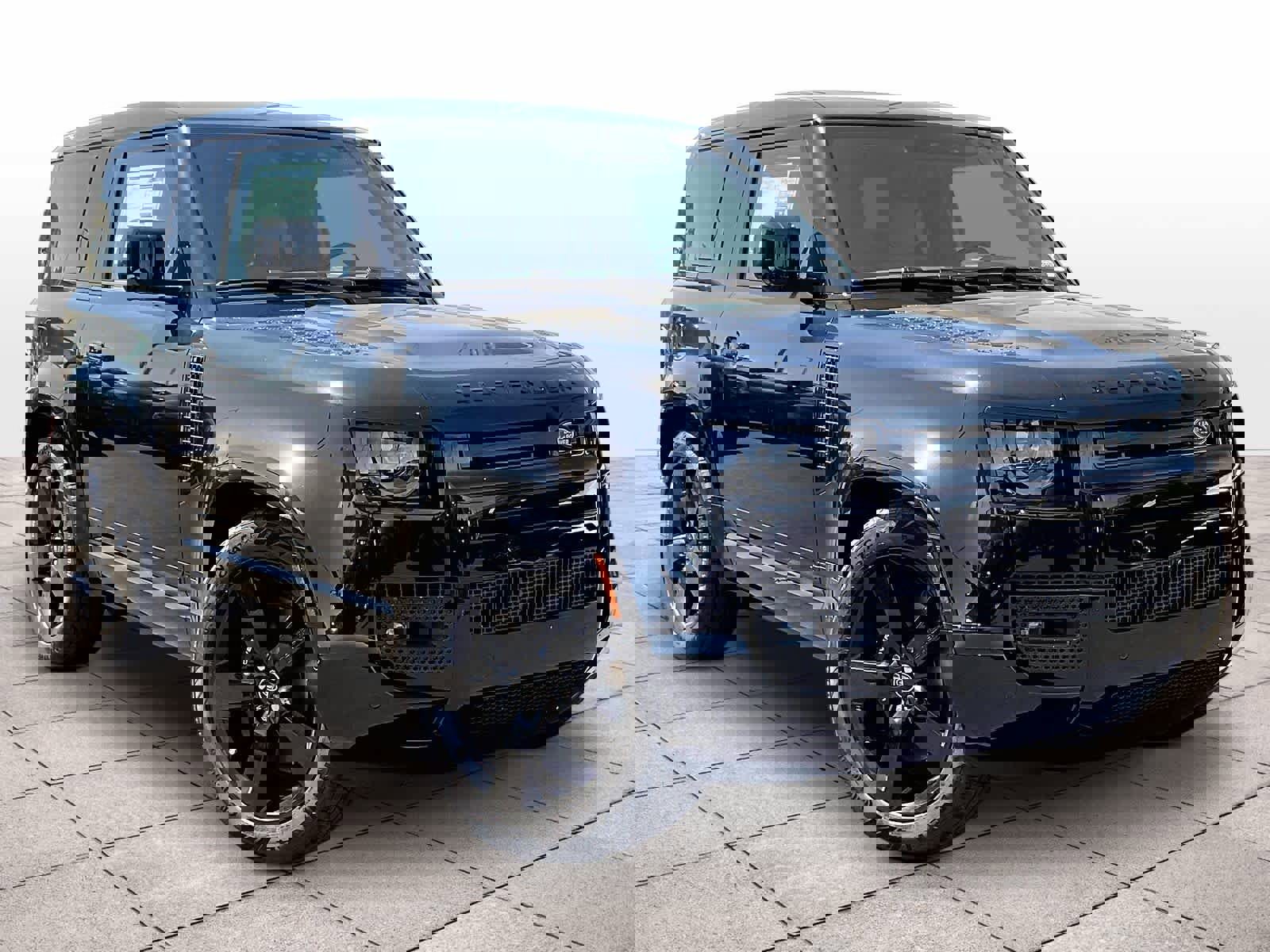 New 2025 Land Rover Defender 90 V8 image 2