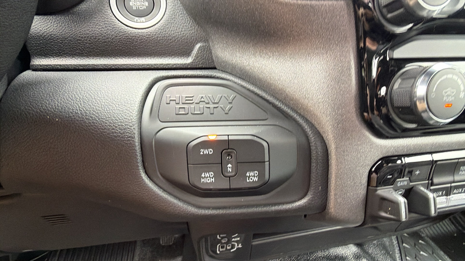 New 2025 RAM 5500 Tradesman w/ Safety Group AWD/4WD image 26