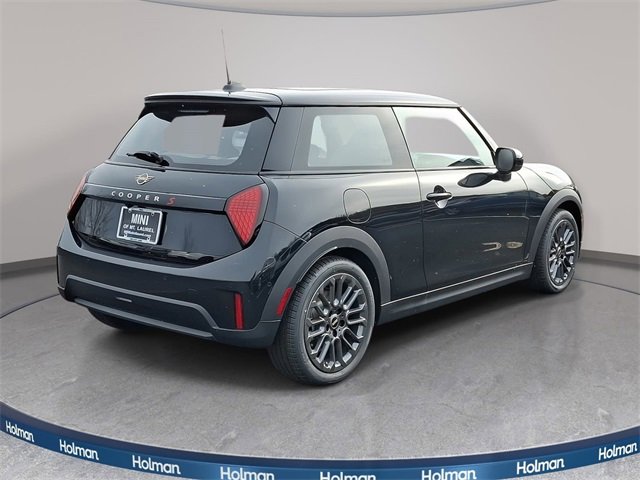 New 2026 MINI Cooper S image 3