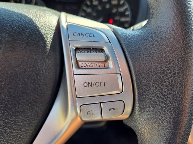 Used 2013 Nissan Altima 2.5 S FWD image 25