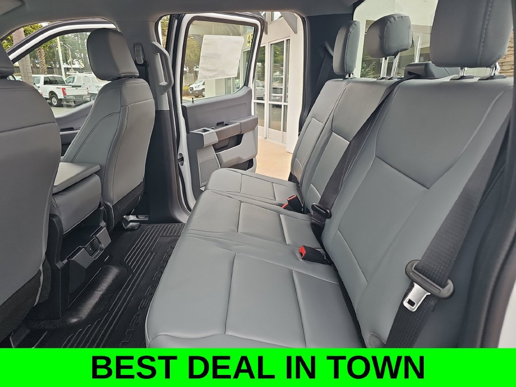 New 2026 Ford F250 XL w/ XL Chrome Package AWD/4WD image 13