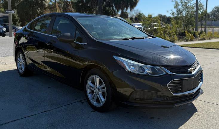 Used 2018 Chevrolet Cruze LT image 5