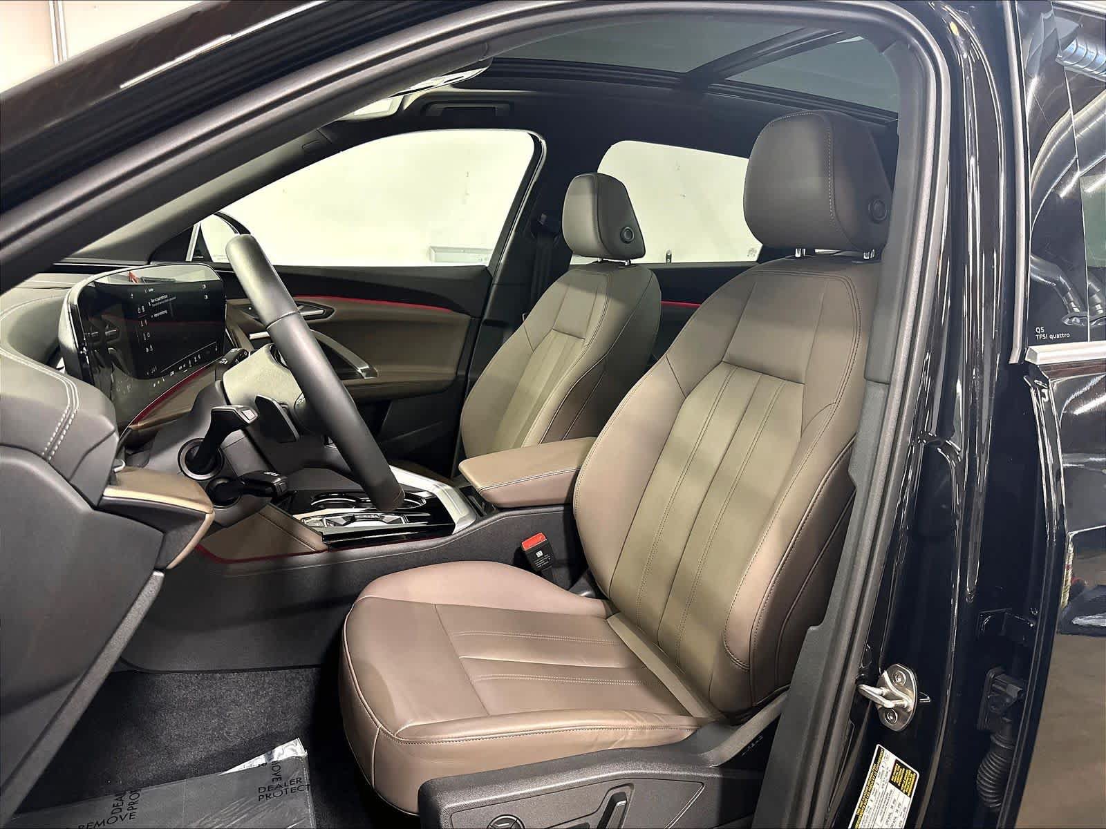 Certified 2025 Audi Q5 Premium AWD/4WD image 26