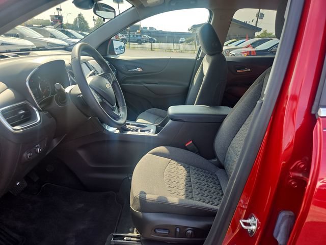 Used 2024 Chevrolet Equinox LT FWD image 10