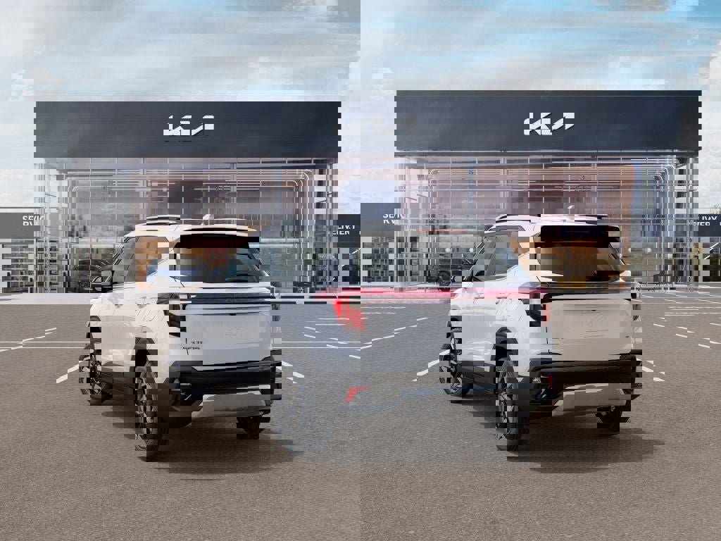 New 2025 Kia Seltos EX w/ EX Sunroof Package image 4