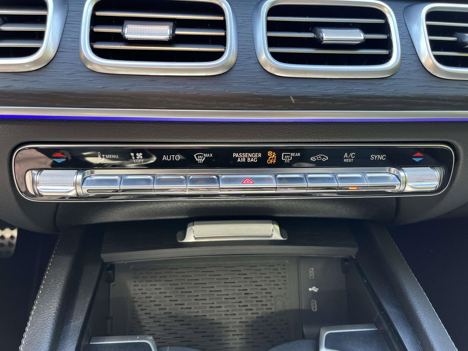 Certified 2025 Mercedes-Benz GLS 450 4MATIC image 31