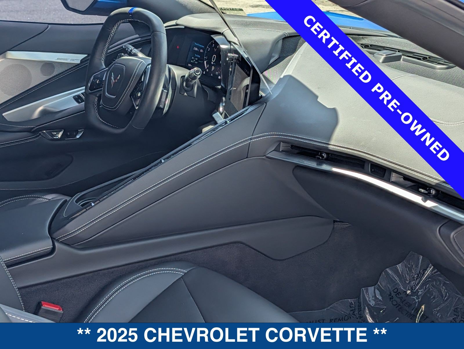 Used 2025 Chevrolet Corvette Stingray Preferred Cpe w/ Z51 Performance Package RWD image 19