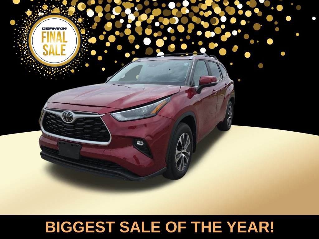 Used 2023 Toyota Highlander XLE