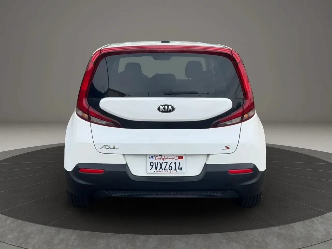 Used 2020 Kia Soul S FWD image 8