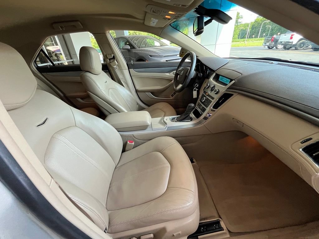 Used 2013 Cadillac CTS Luxury RWD image 17