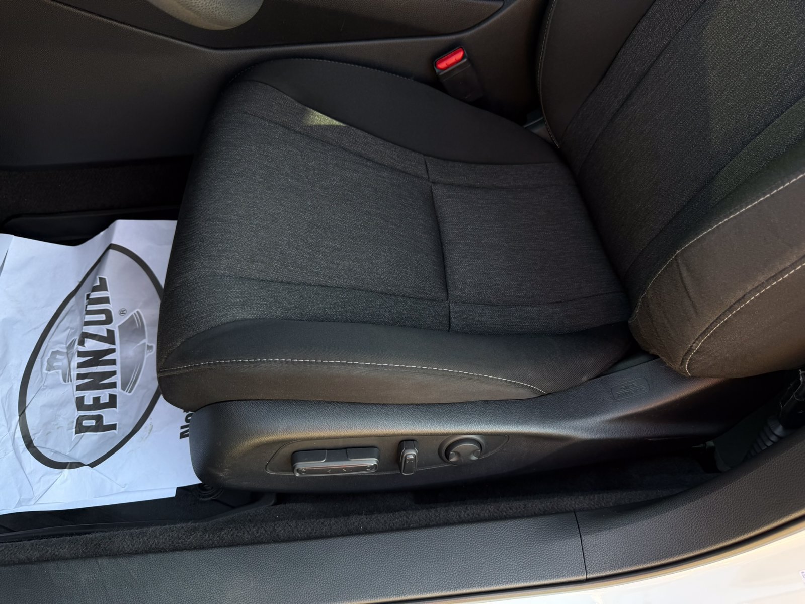 Certified 2023 Honda Accord EX image 11
