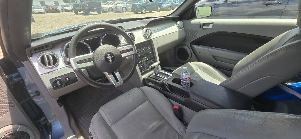 Used 2007 Ford Mustang Convertible RWD image 23