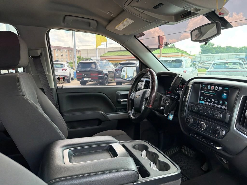 Used 2017 Chevrolet Silverado 1500 LT w/ All Star Edition AWD/4WD image 12