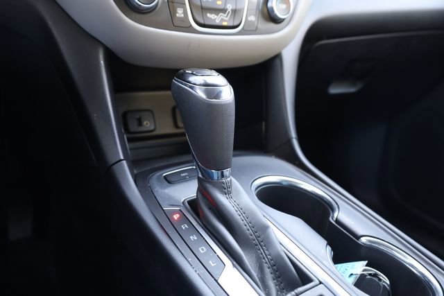 Used 2018 Chevrolet Equinox LS image 20