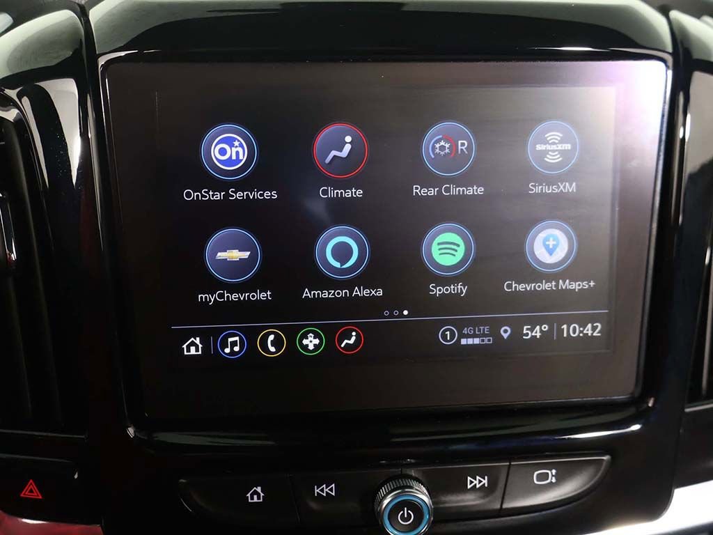 Used 2023 Chevrolet Traverse LT image 42