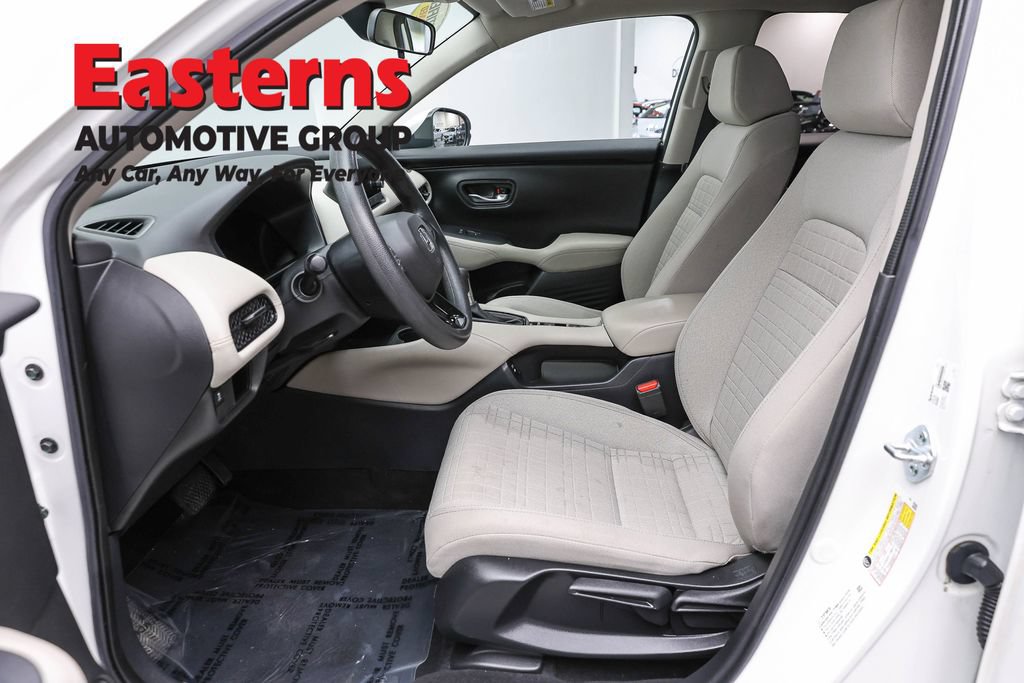 Used 2024 Honda HR-V LX image 14