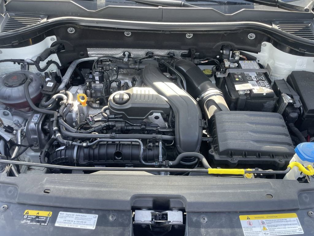 Certified 2024 Volkswagen Taos SE AWD/4WD image 14