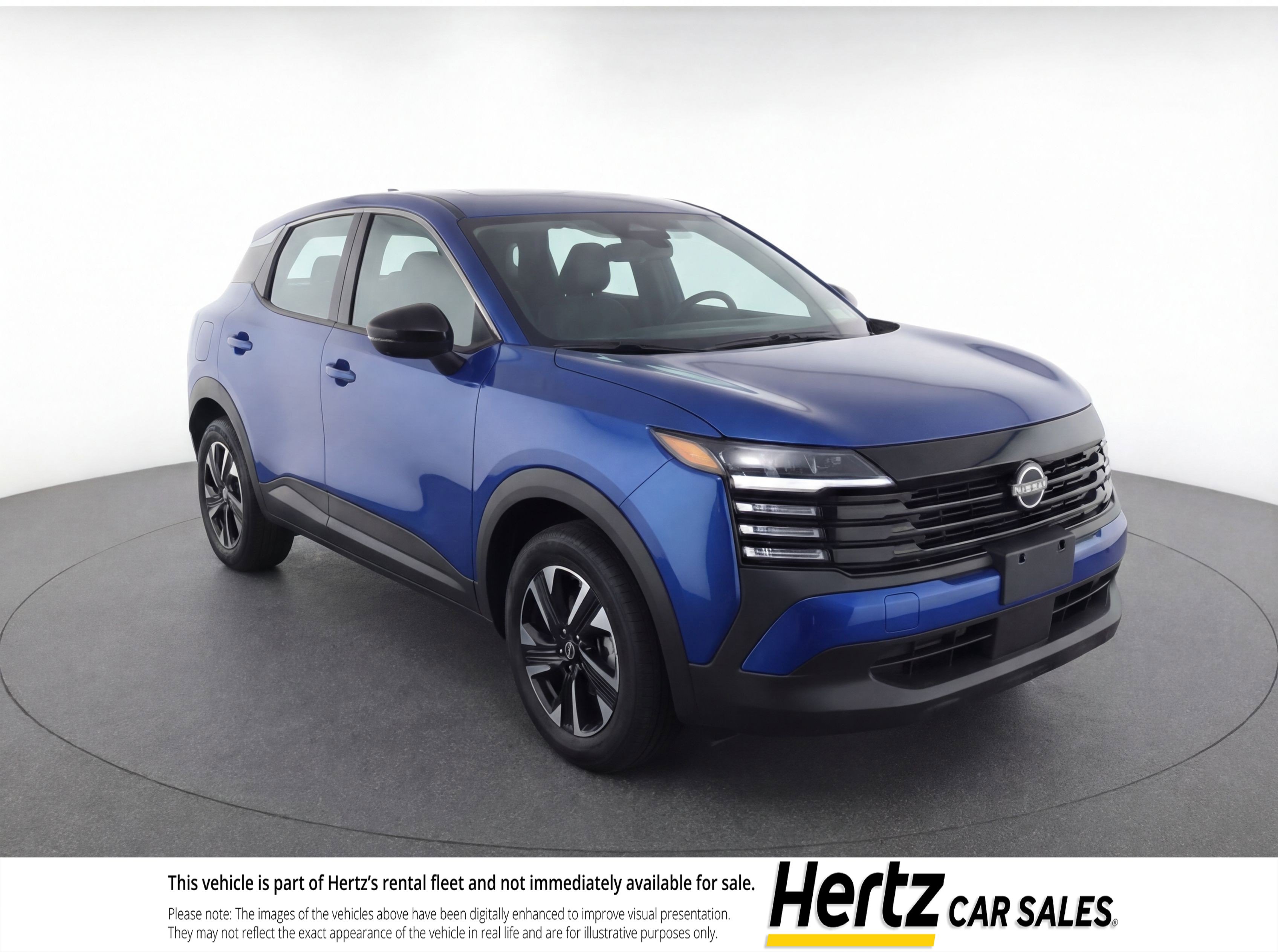 Used 2025 Nissan Kicks SV image 1