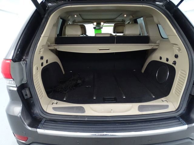 Used 2017 Jeep Grand Cherokee Limited w/ Luxury Group II image 23