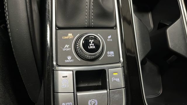 Used 2025 Kia Telluride EX X-Line AWD/4WD image 38