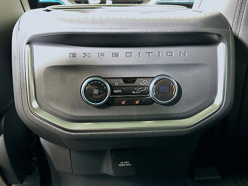 New 2026 Ford Expedition Tremor image 24