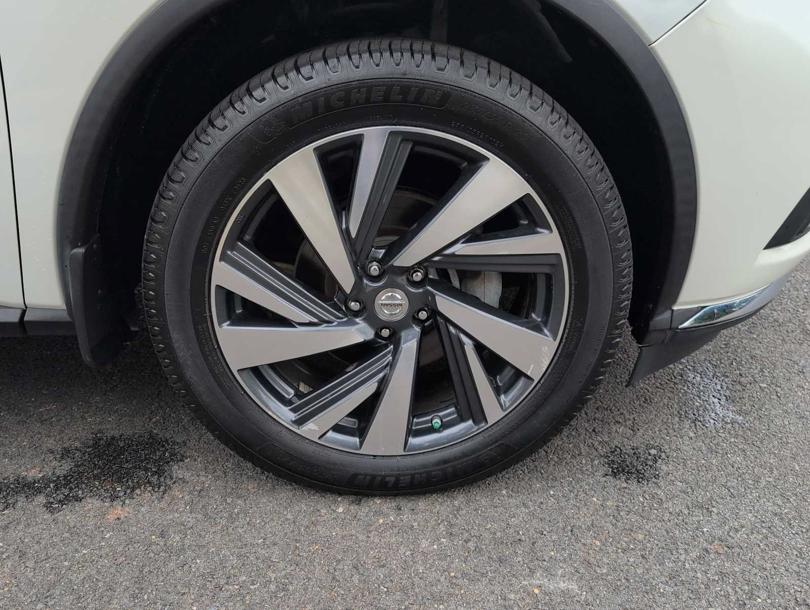 Used 2015 Nissan Murano Platinum w/ Platinum Technology Package AWD/4WD image 14
