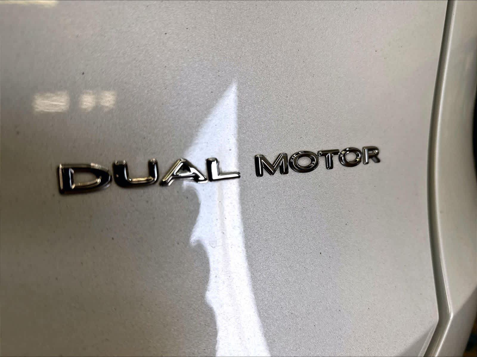 Used 2020 Tesla Model Y Long Range AWD/4WD image 11
